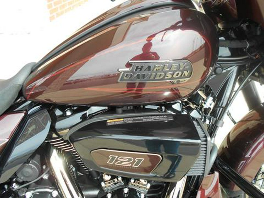 2024 Harley-Davidson CVO™ Street Glide®