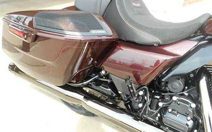 2024 Harley-Davidson CVO™ Street Glide®