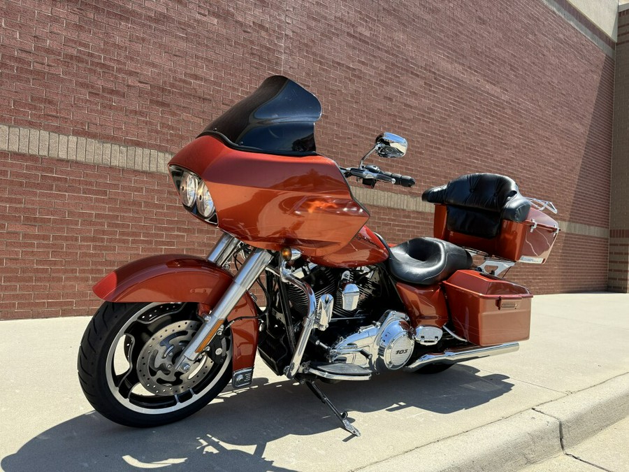 FLTRX 2011 Road Glide® Custom