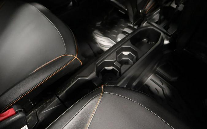 2026 Can-Am® Commander MAX XT-P