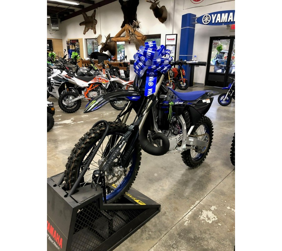 2025 Yamaha YZ250 Monster Energy Edition