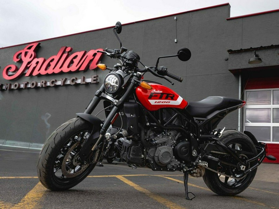 2024 Indian FTR Indy Red/Black