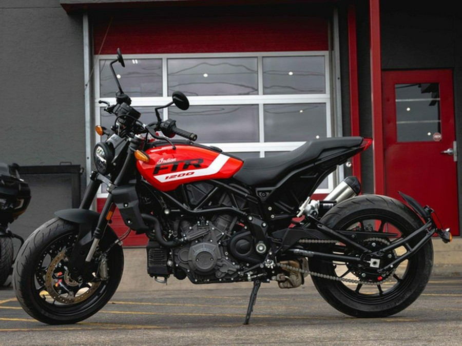 2024 Indian FTR Indy Red/Black