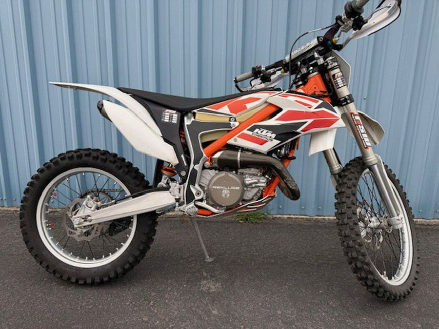 2015 Freeride 250 R - KTM