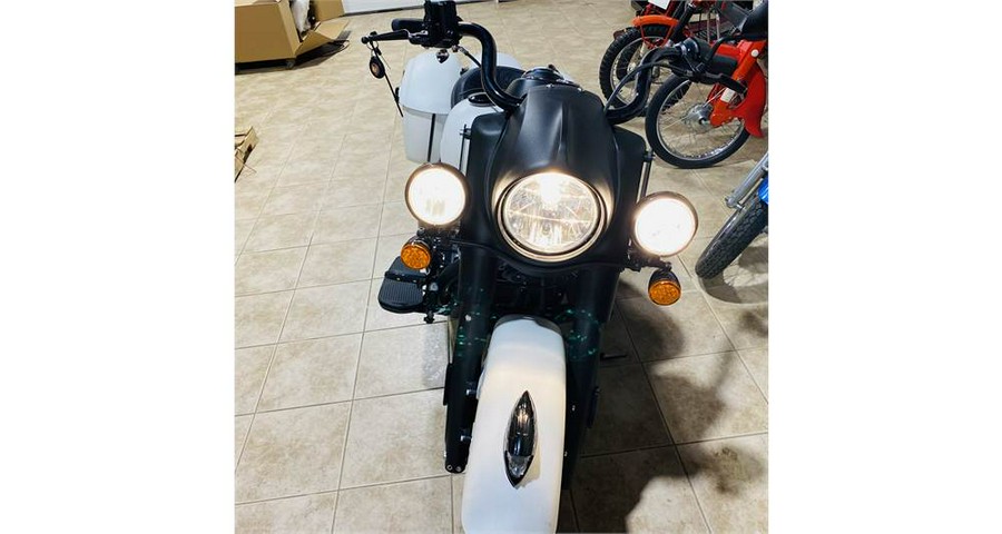 2019 Indian Motorcycle SPRINGFIELD DARK HORSE (WHITE SMOKE)