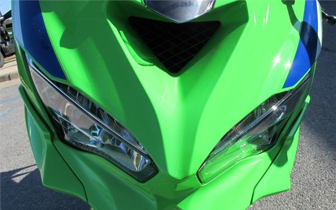 2024 Kawasaki Ninja ZX-4RR 40th Anniversary Edition ABS