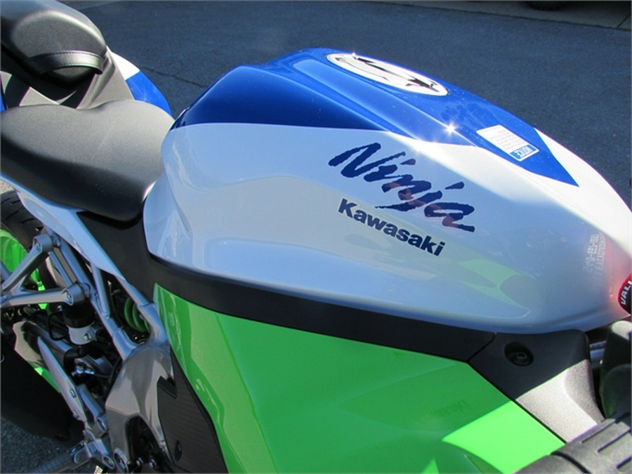 2024 Kawasaki Ninja ZX-4RR 40th Anniversary Edition ABS