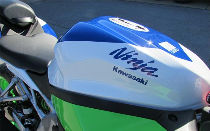 2024 Kawasaki Ninja ZX-4RR 40th Anniversary Edition ABS