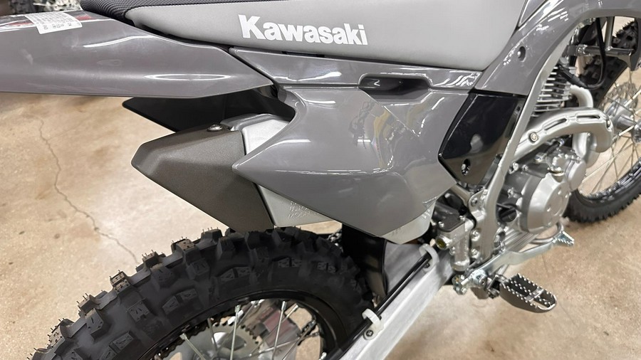 2024 Kawasaki KLX 140R L