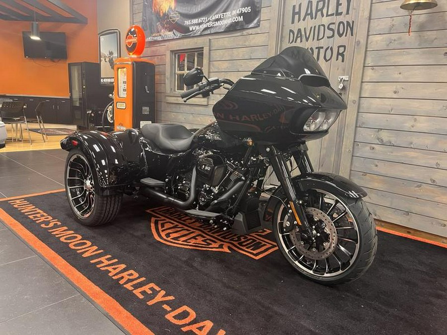 2024 Harley-Davidson® FLTRT - Road Glide® 3