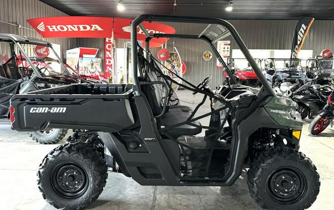 2024 Can-Am® Defender HD9