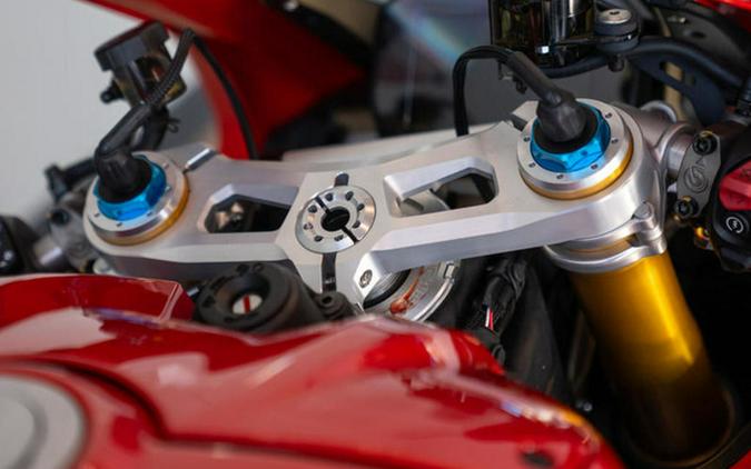 2023 Ducati Panigale V4 S Ducati Red