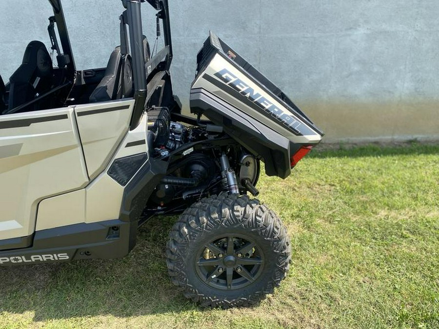 2024 Polaris® General XP 4 1000 Ultimate