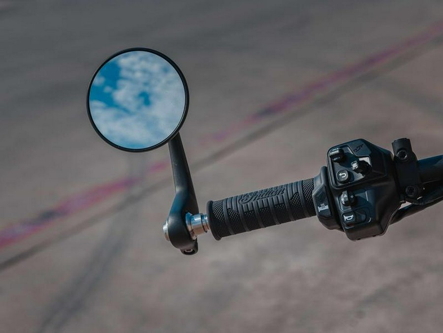 2024 INDIAN N24RZR22AC