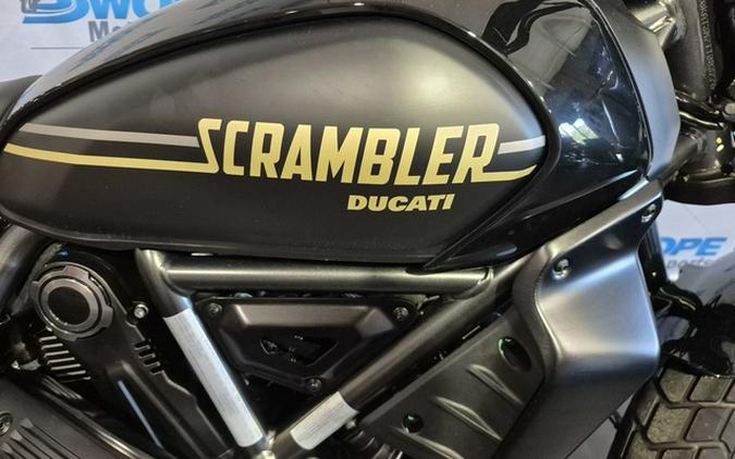 2026 Ducati SCRAMBLER 800 Full Throttle 800 ICON
