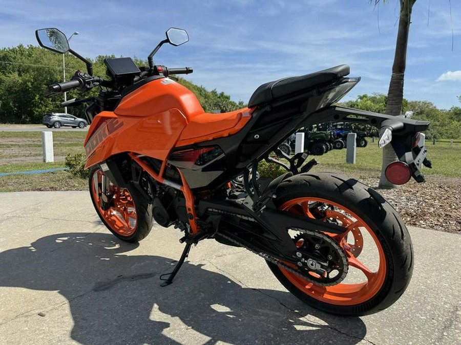 2024 KTM 390 Duke