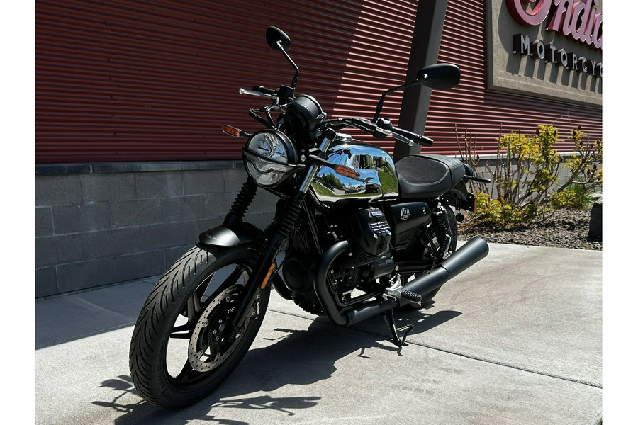 2025 Moto Guzzi V7 STONE CHROME