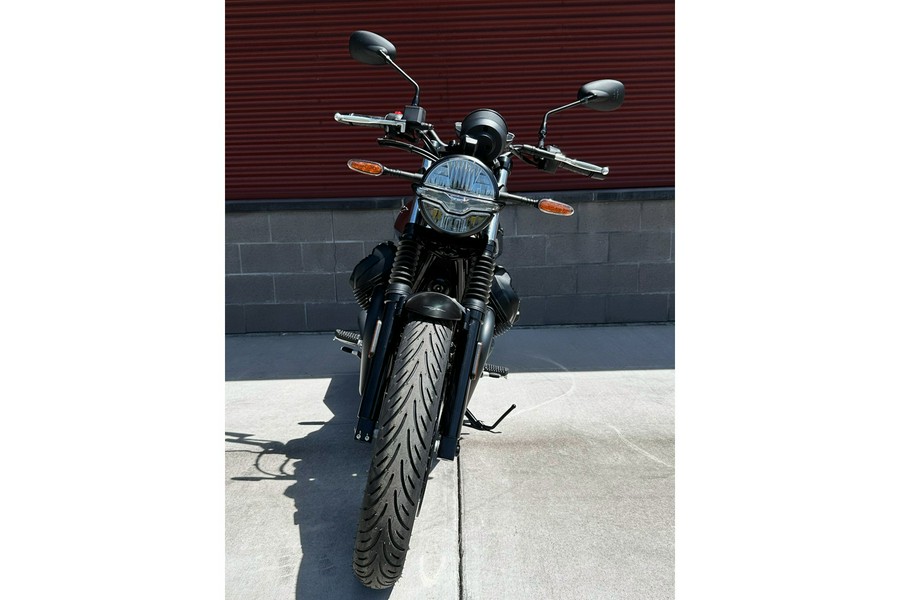 2025 Moto Guzzi V7 STONE CHROME