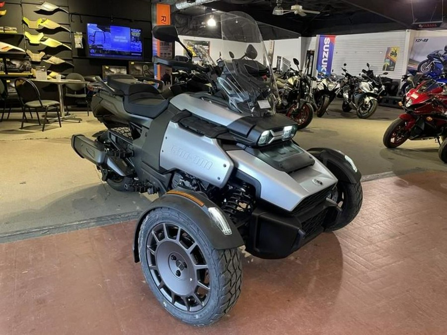 2025 Can-Am® Canyon