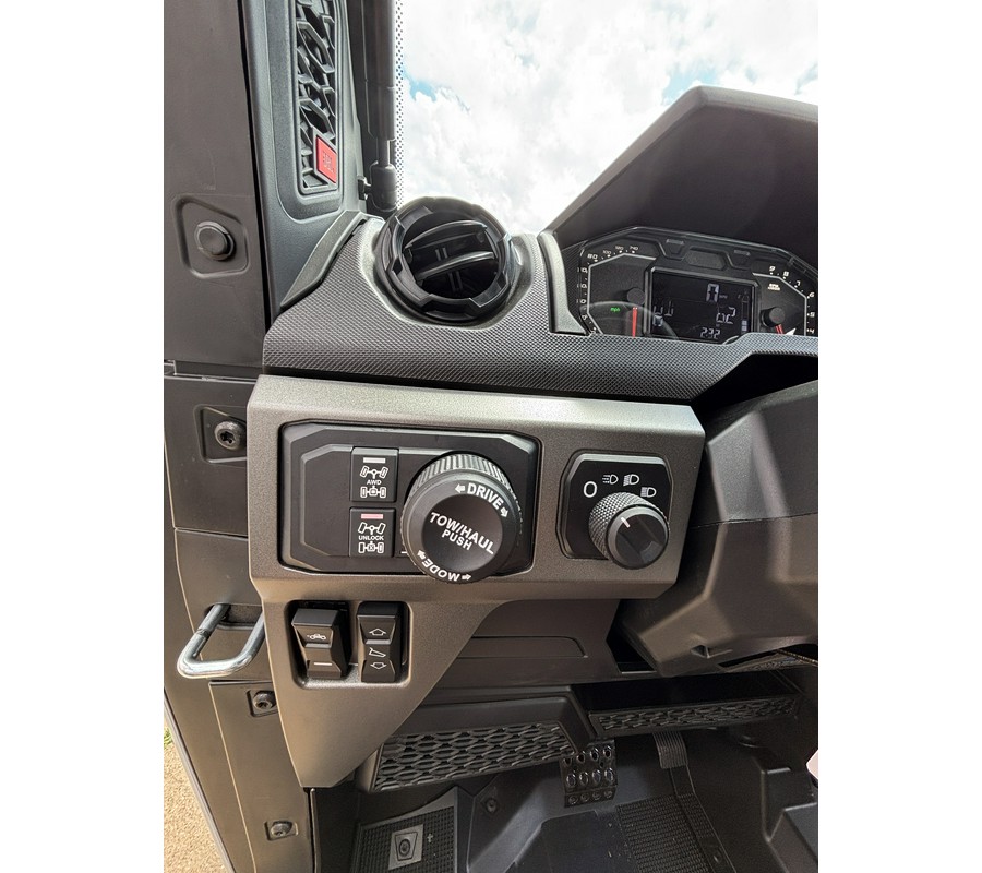 2025 Polaris Ranger Crew XD 1500 Northstar Edition Ultimate