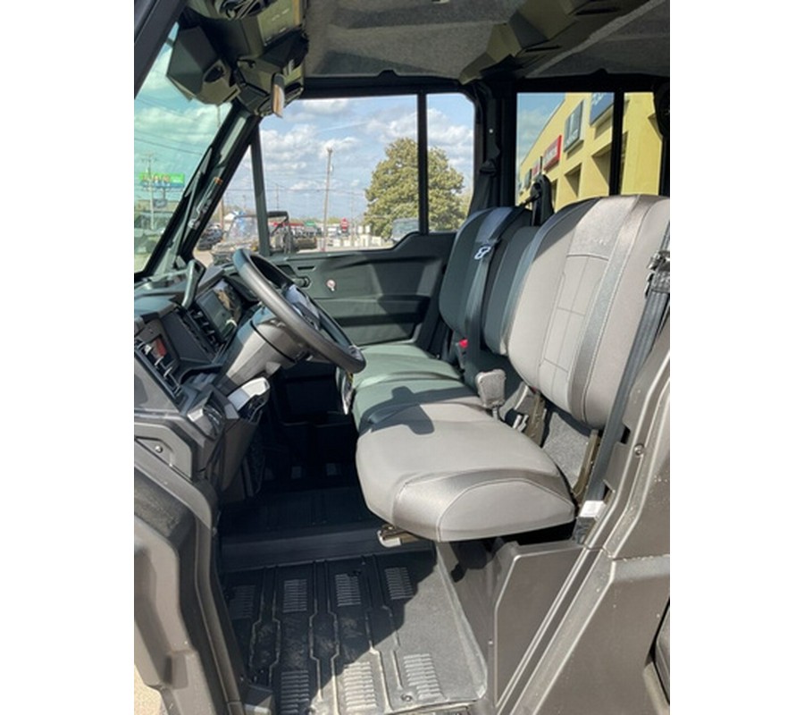 2026 Can-Am Defender MAX Limited HD11