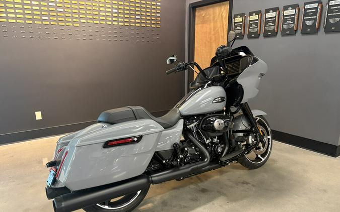 2026 Harley-Davidson® Road Glide® Dark Billiard Gray Black Trim