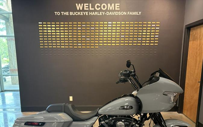 2026 Harley-Davidson® Road Glide® Dark Billiard Gray Black Trim