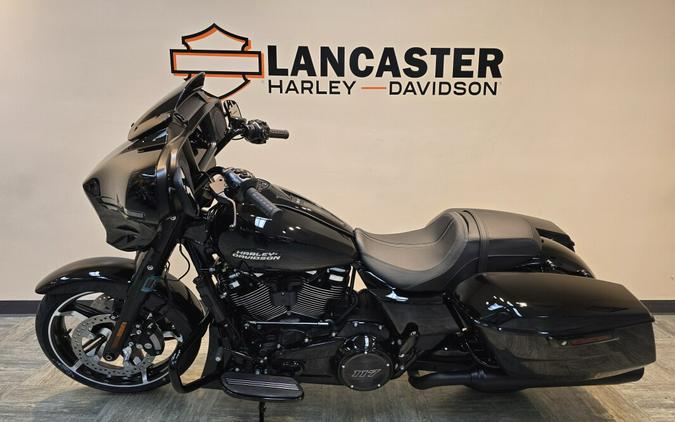 2026 Harley-Davidson® Street Glide® Vivid Black Black Trim FLHX