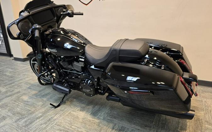 2026 Harley-Davidson® Street Glide® Vivid Black Black Trim FLHX