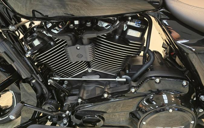 2026 Harley-Davidson® Street Glide® Vivid Black Black Trim FLHX