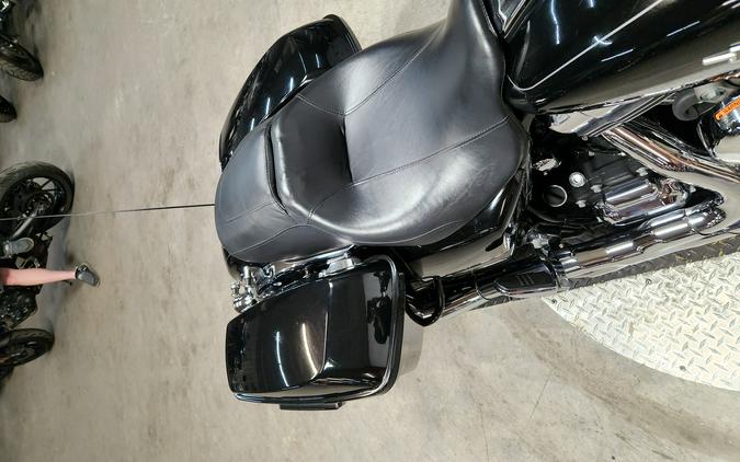 2015 Harley-Davidson® Street Glide Special - FP8578