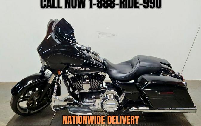 2015 Harley-Davidson® Street Glide Special - FP8578