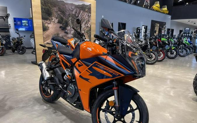 2023 KTM RC 390