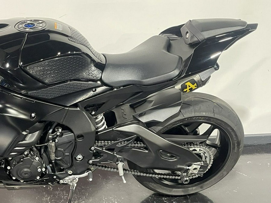 2023 Yamaha YZF R1