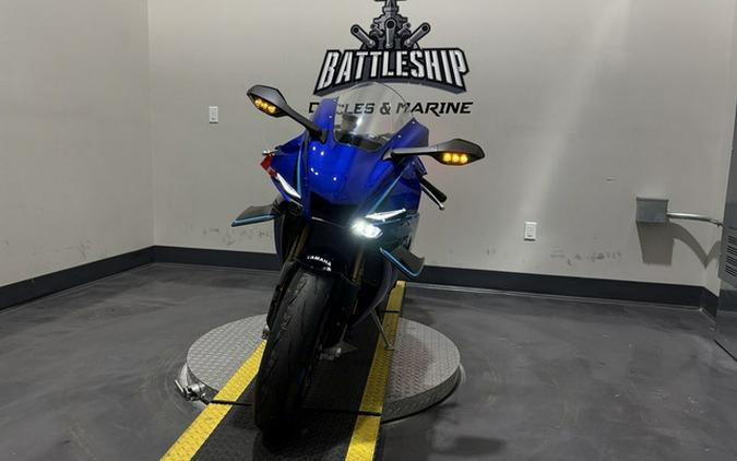 2026 Yamaha YZF-R1