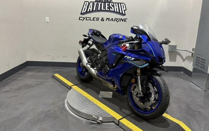 2026 Yamaha YZF-R1