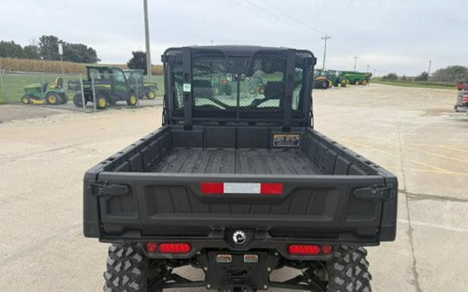 2023 Can-Am Defender PRO Limited