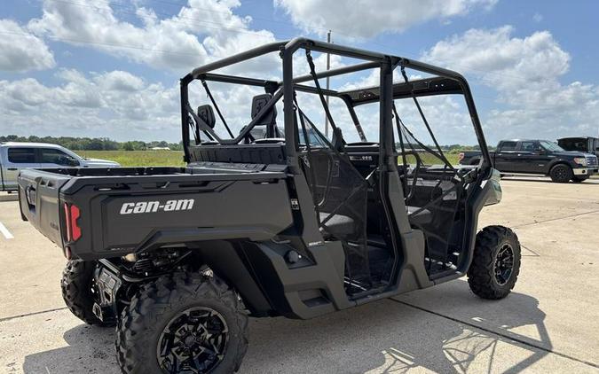 2027 Can-Am® Defender MAX DPS HD7