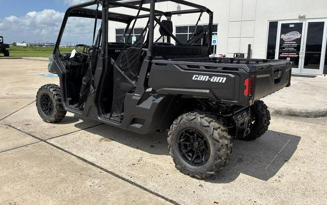 2027 Can-Am® Defender MAX DPS HD7