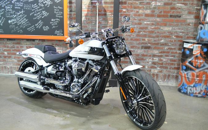 2024 Harley-Davidson Breakout 117 White Onyx Pearl