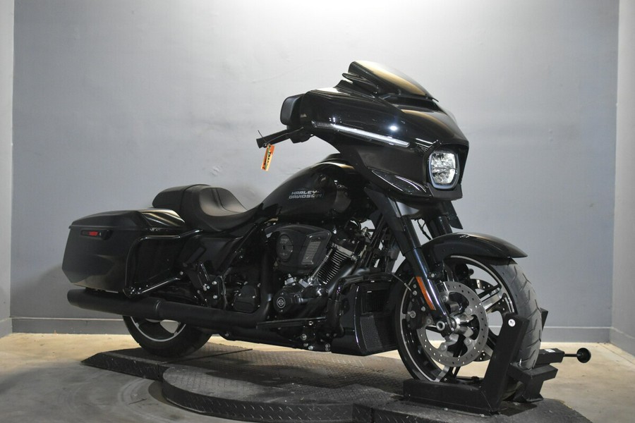 2025 Harley-Davidson Street Glide FLHX