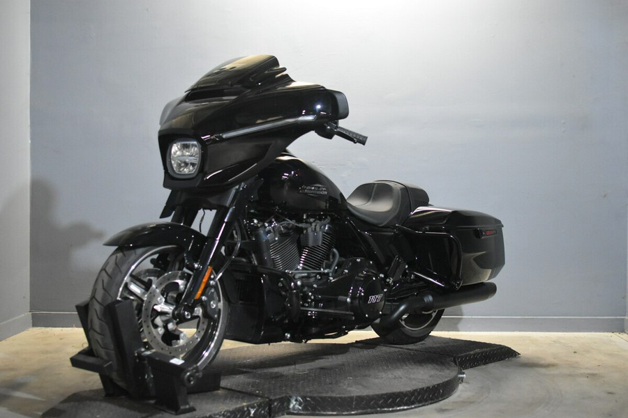 2025 Harley-Davidson Street Glide FLHX