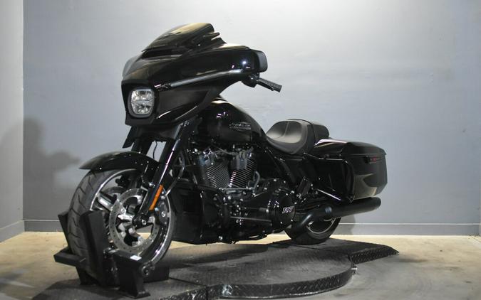 Used 2025 Harley-Davidson Street Glide FLHX