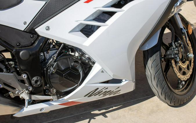 2026 KAWASAKI NINJA 300 ABS