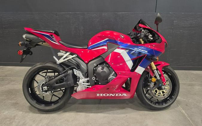 2024 Honda CBR600RR
