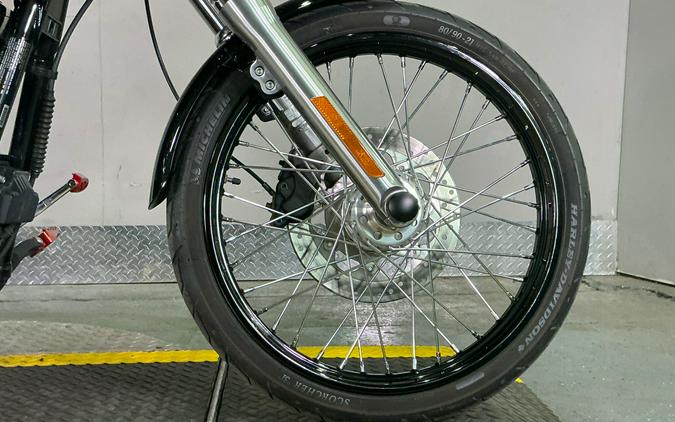 2013 Harley-Davidson Dyna® Wide Glide®