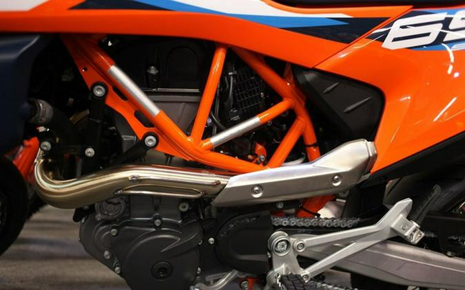 2024 KTM SMC 690 R