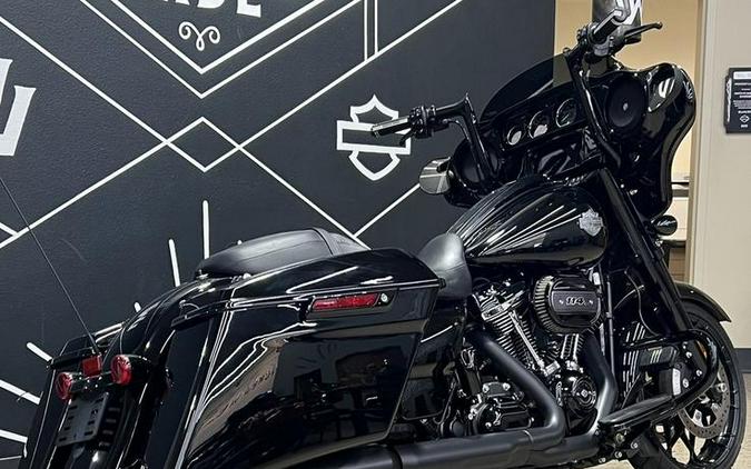 2022 Harley-Davidson® FLHXS - Street Glide® Special