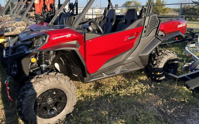 2024 Can-Am™ Commander XT 700