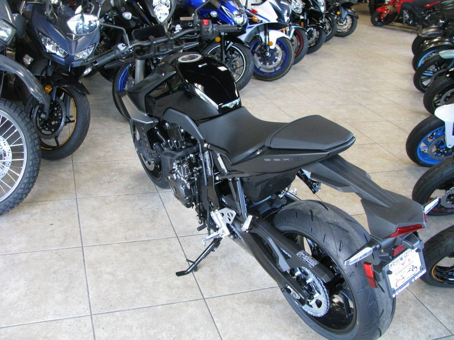 2023 Suzuki GSX-8S